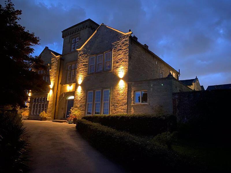 Additional property image - Lower Lane, Cleckheaton