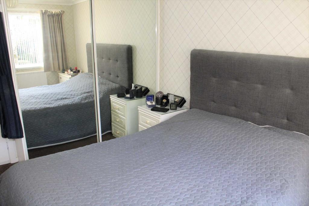 3 bedroom detached bungalow for sale in Glasson Walk, Chadderton, OL9