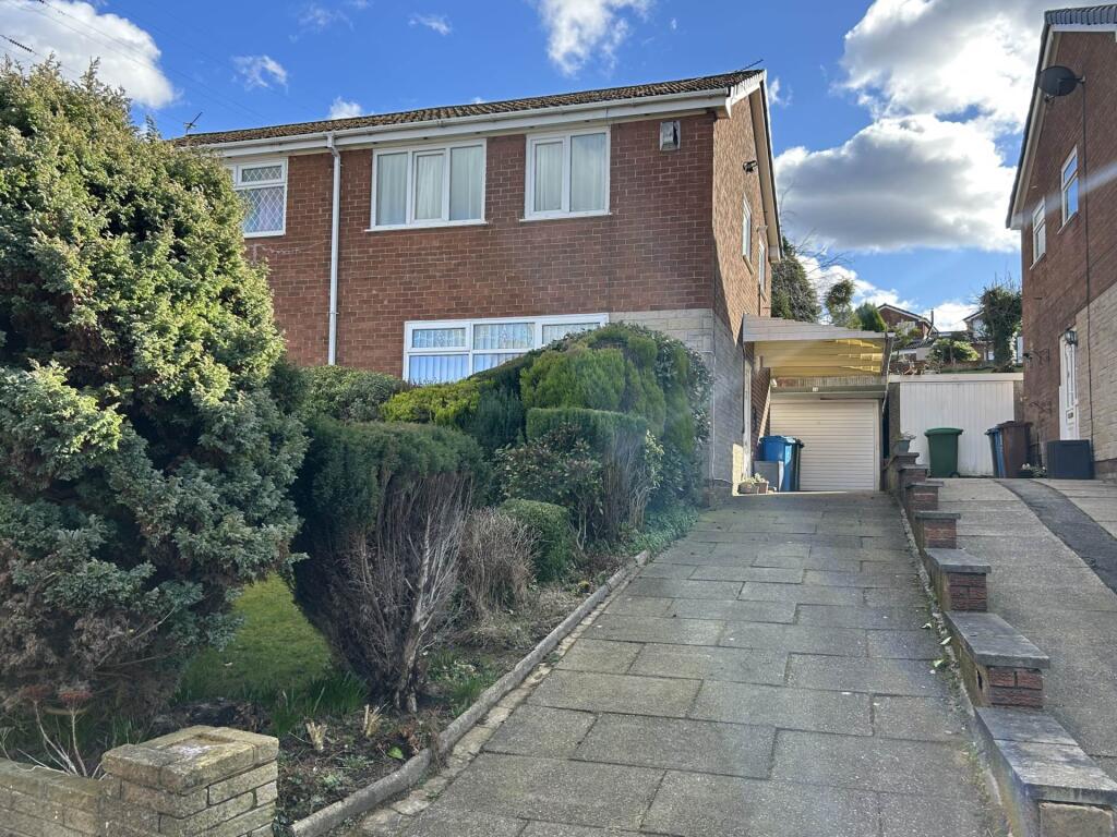 Main image of property: 15 Tavistock Drive, Chadderton, OL9 0RQ