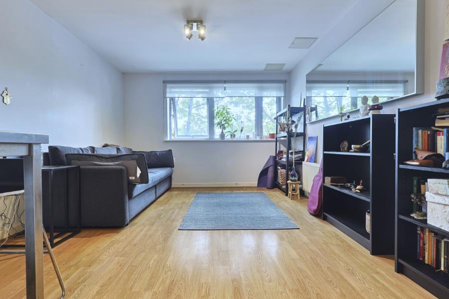 Main image of property: Cosmopolitan Court, Enfield, EN1