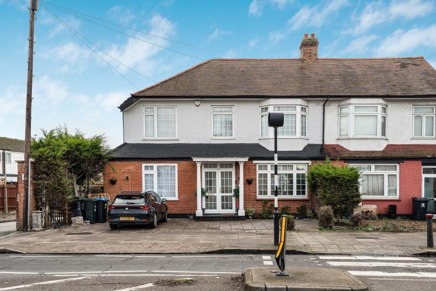 Main image of property: Carterhatch Lane, Enfield, EN1