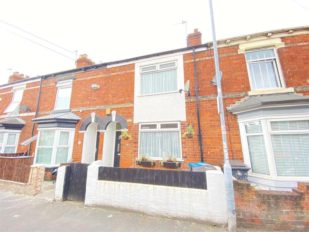 3 bedroom terraced house for sale in 75 Worthing Street, Hull, HU5