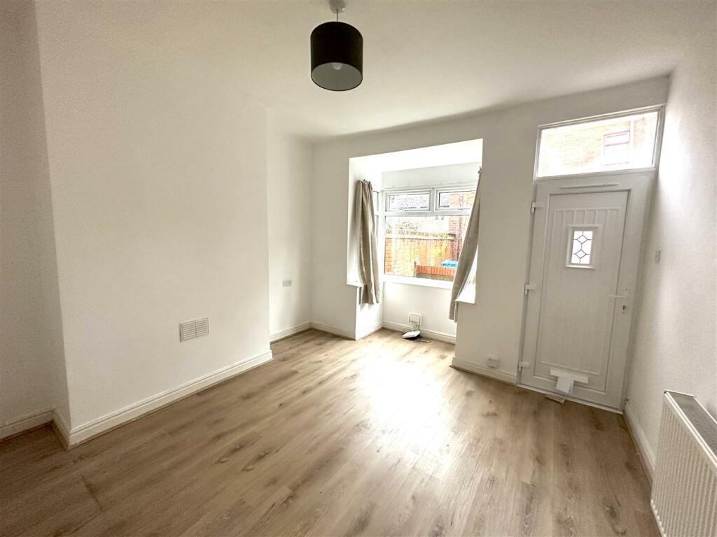 2 bedroom terraced house for sale in Laburnum Avenue, Hardy Street, Hull, HU5