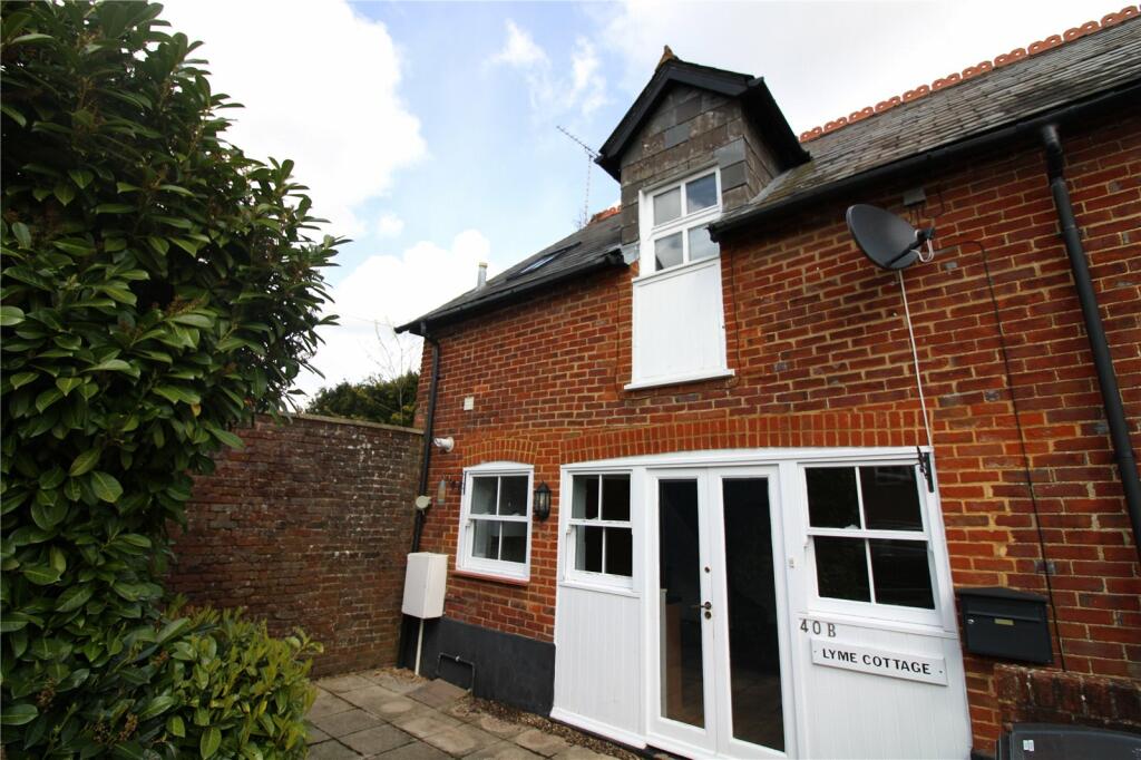 Main image of property: Station Road, Liss, Hampshire, GU33