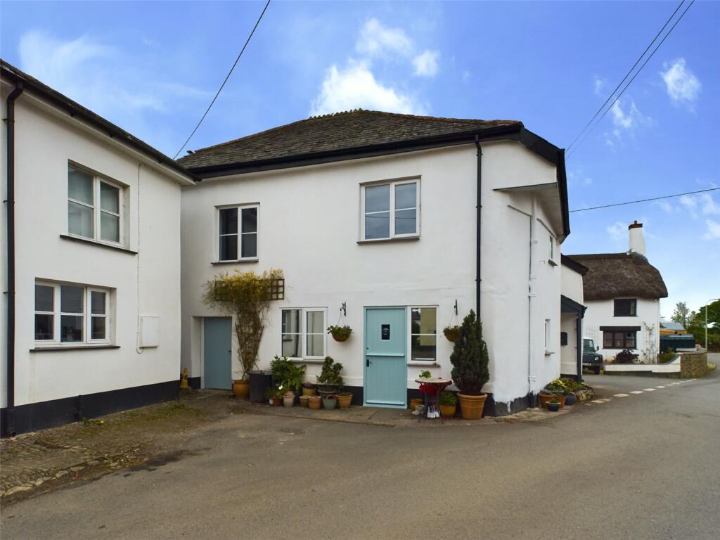4 bedroom end of terrace house for sale in Northlew, Devon, EX20