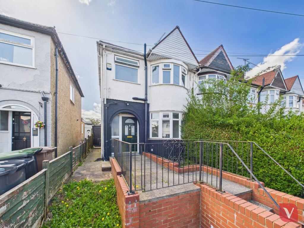 Main image of property: Riverway, Luton