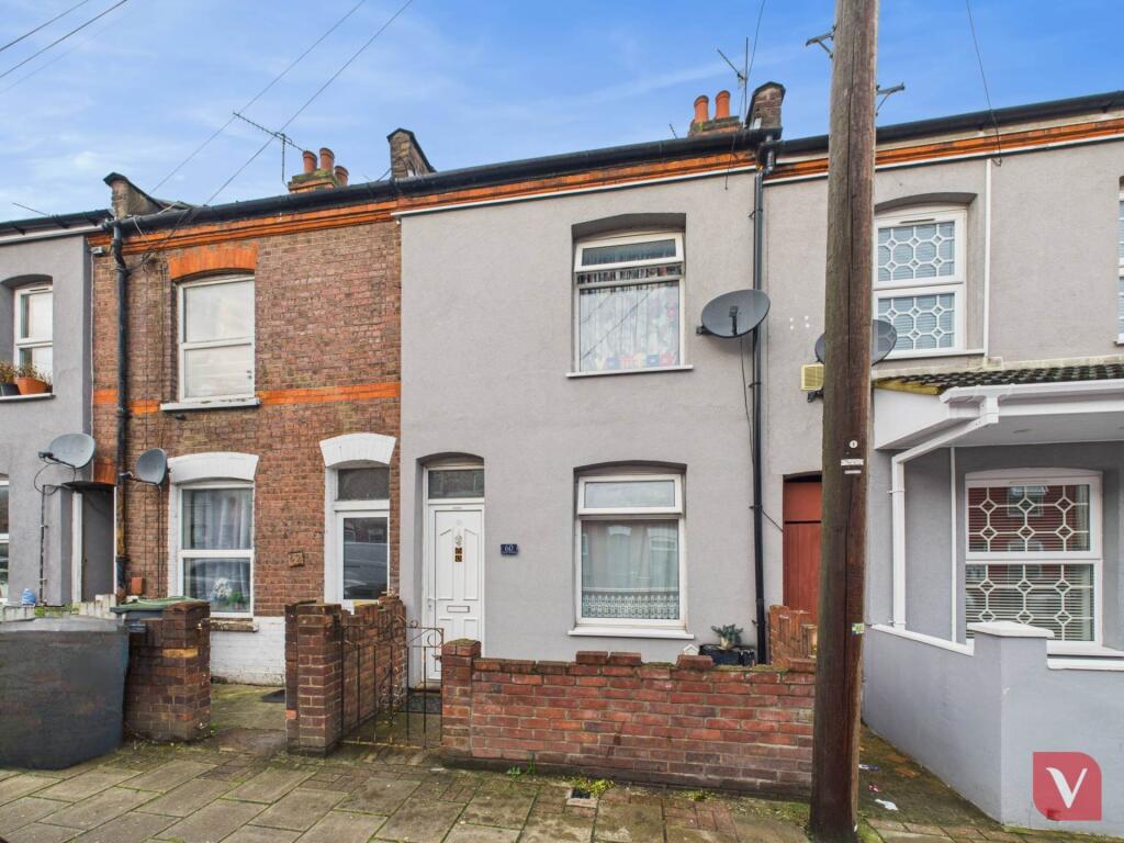 Main image of property: Oak Road, Luton