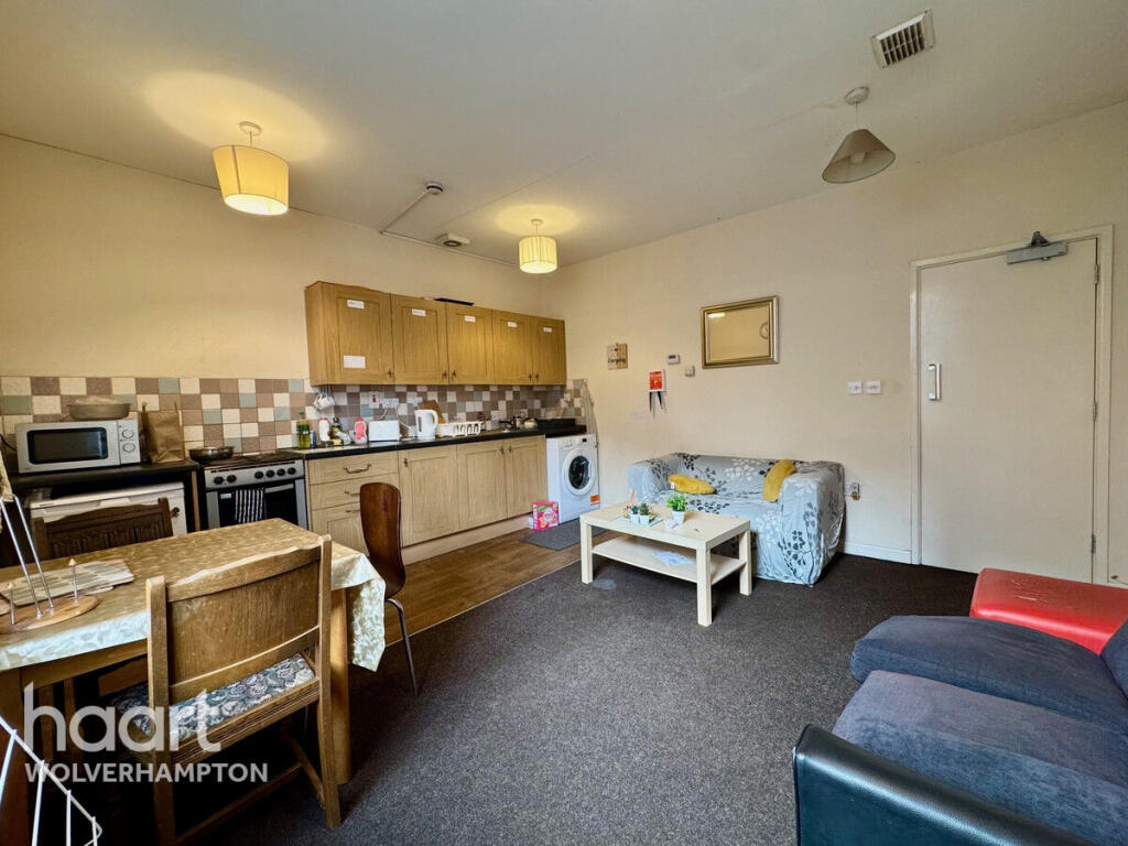 Main image of property: 3 Broad Street, WOLVERHAMPTON