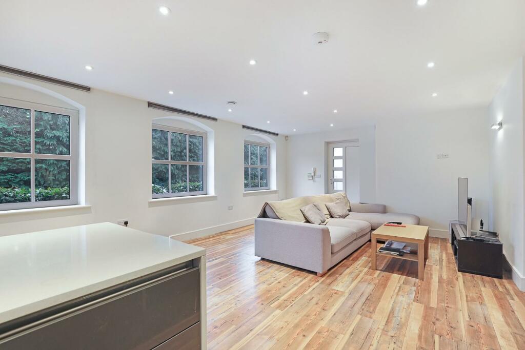 Additional property image - Clarks Mews Hemnall Street, Epping