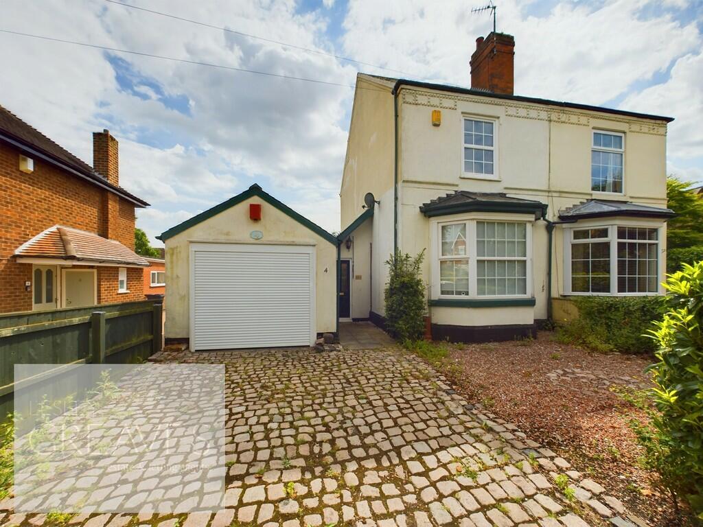 2 bedroom semidetached house for sale in Tennyson Avenue, Gedling, Nottingham, NG4