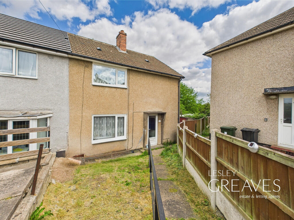 Main image of property: Cinderhill Grove, Gedling, Nottingham