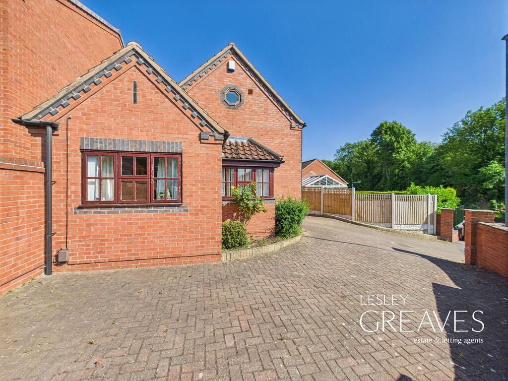 Main image of property: Jessops Lane, Gedling, Nottingham