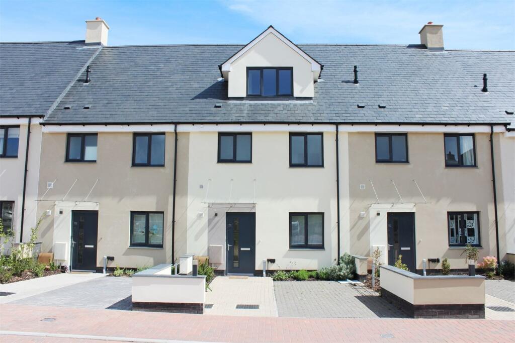 Main image of property: Kings Square, Taunton, TA1