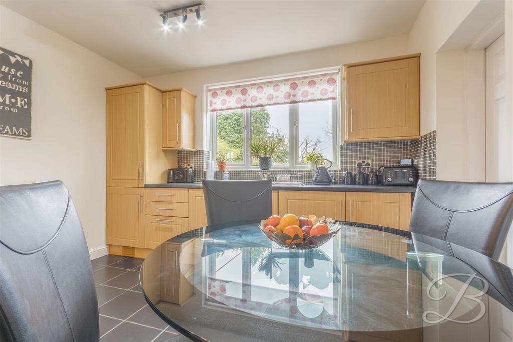 3 bedroom semidetached house for sale in Oxcroft Lane, Bolsover