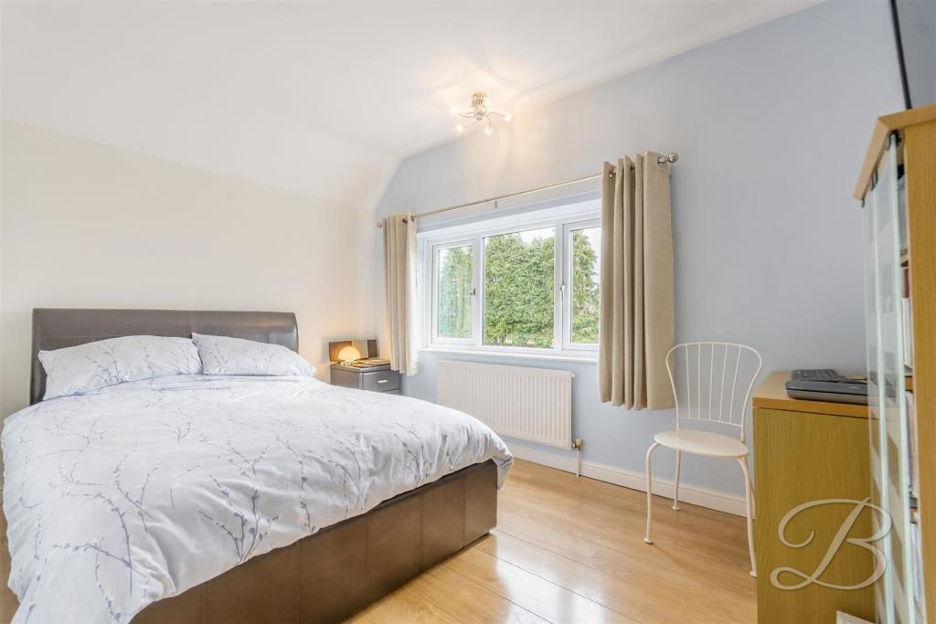 3 bedroom semidetached house for sale in Oxcroft Lane, Bolsover