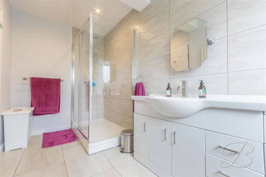 3 bedroom semidetached house for sale in Oxcroft Lane, Bolsover