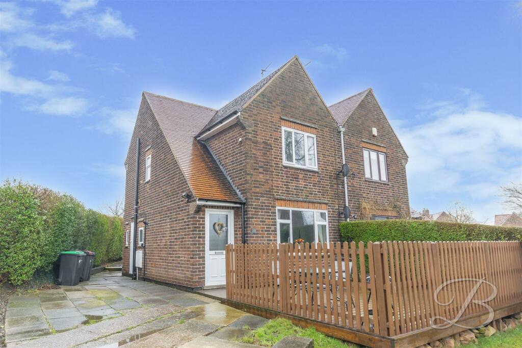2 bedroom semidetached house for sale in Barrows Hill Lane, Westwood