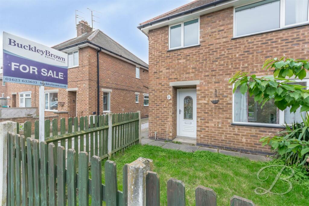 3 bedroom semidetached house for sale in Robin Hood Avenue, Warsop