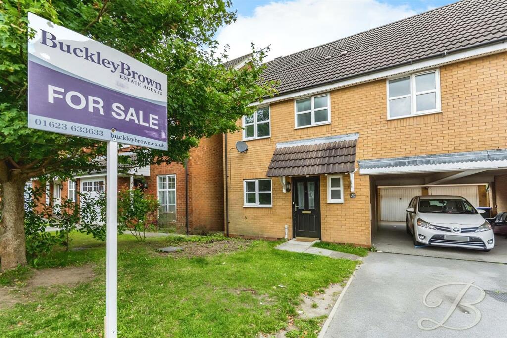 4 bedroom semidetached house for sale in Blackmires Way, SuttonIn