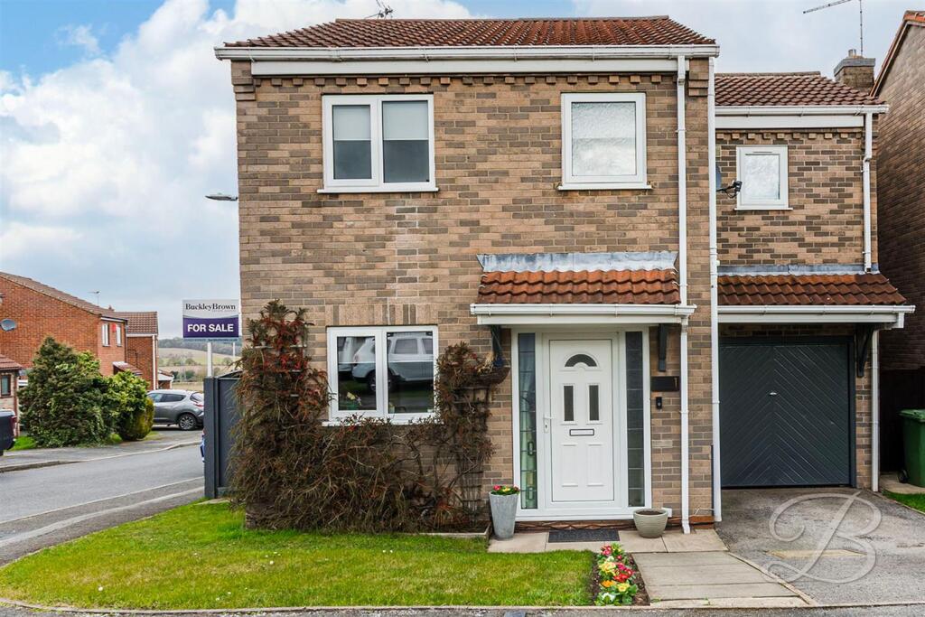 Main image of property: Cranswick Close, Mansfield Woodhouse, Mansfield