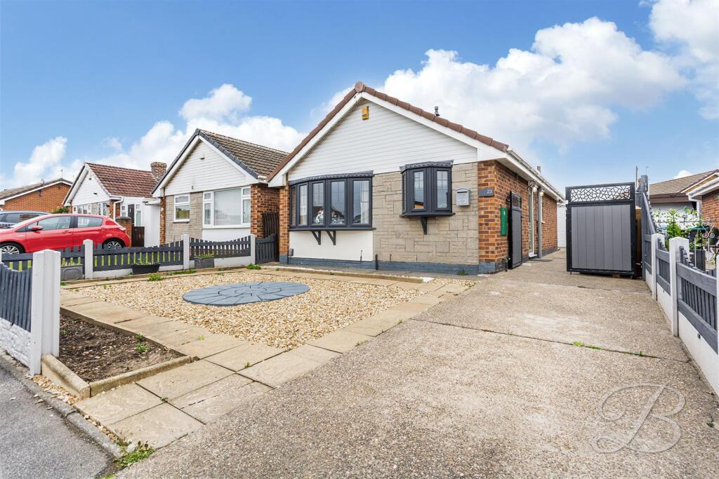 Main image of property: Worcester Avenue, Mansfield Woodhouse, Mansfield