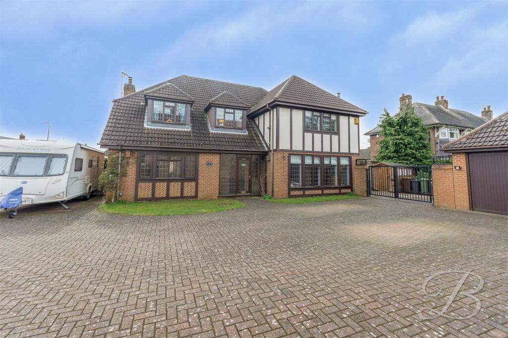Main image of property: Clipstone Drive, Forest Town, Mansfield