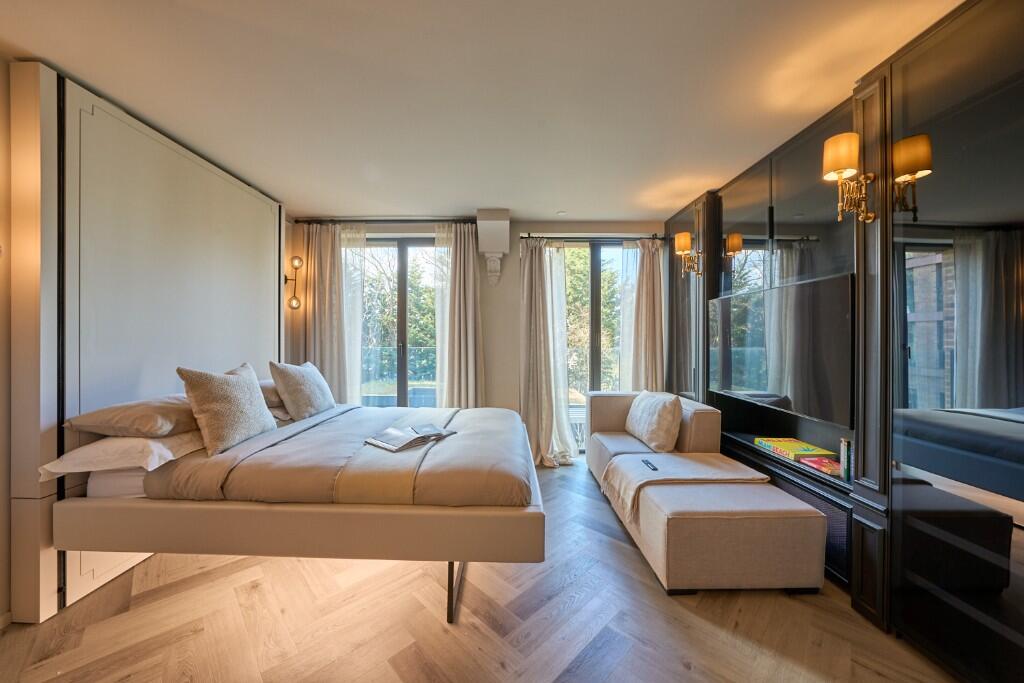 Main image of property: Willesden Lane, London, NW2