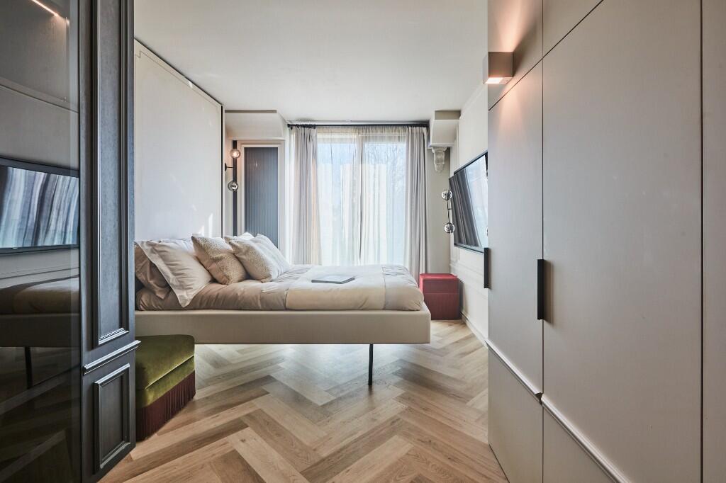 Main image of property: Brondesbury Park, London, NW6
