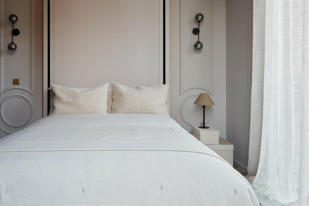 Main image of property: Brondesbury Park, London, NW6