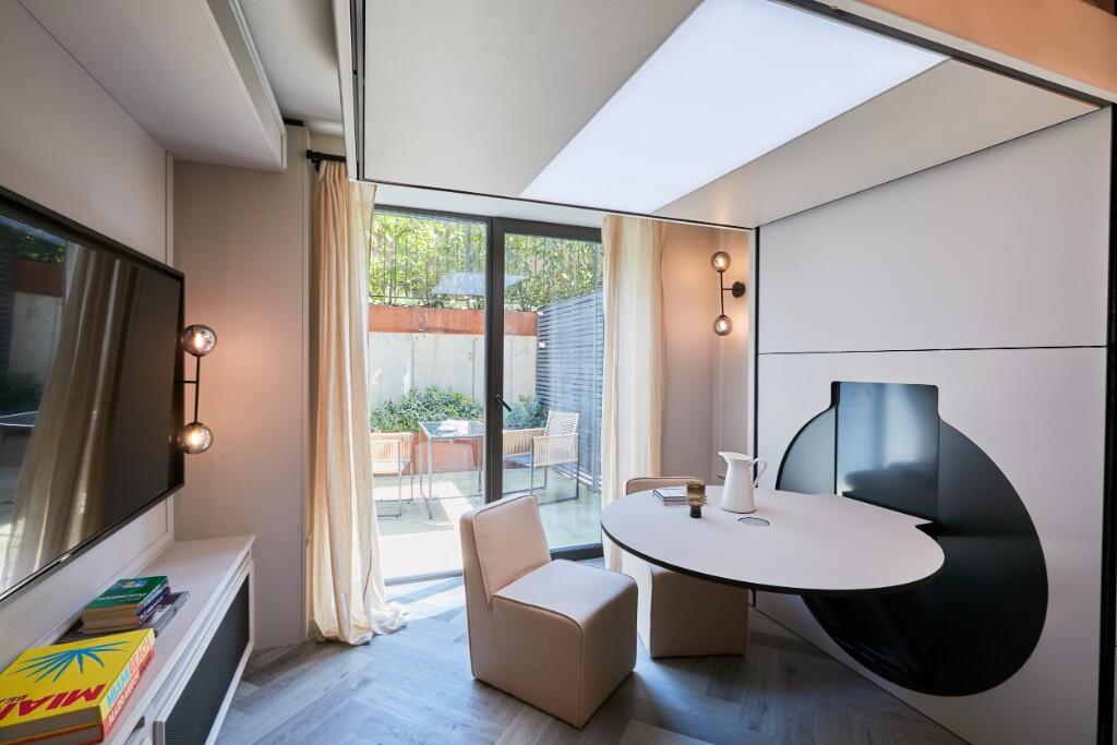 Main image of property: Willesden Lane, London, NW2