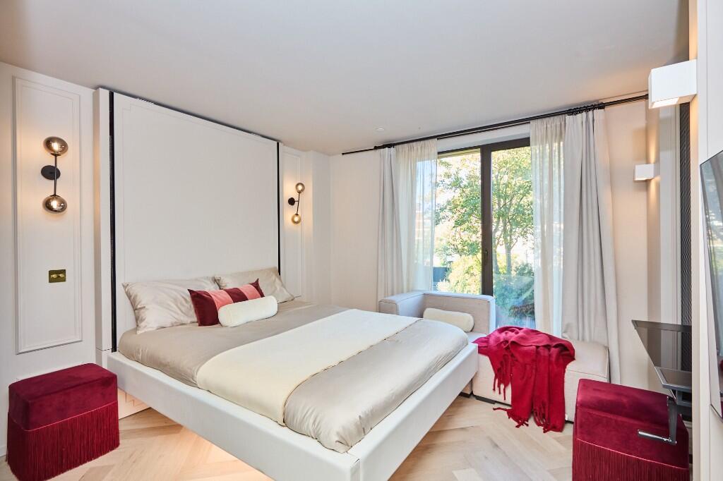 Main image of property: Willesden Lane, London, NW2