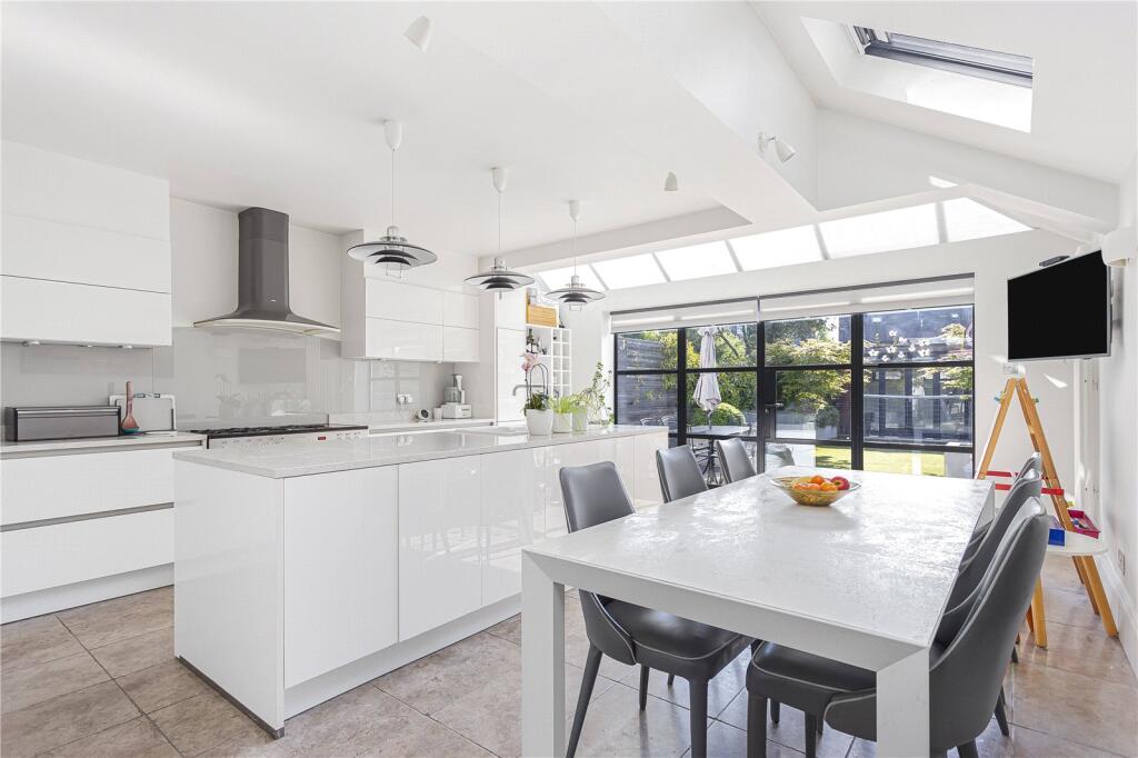 Main image of property: Haven Lane, London, W5