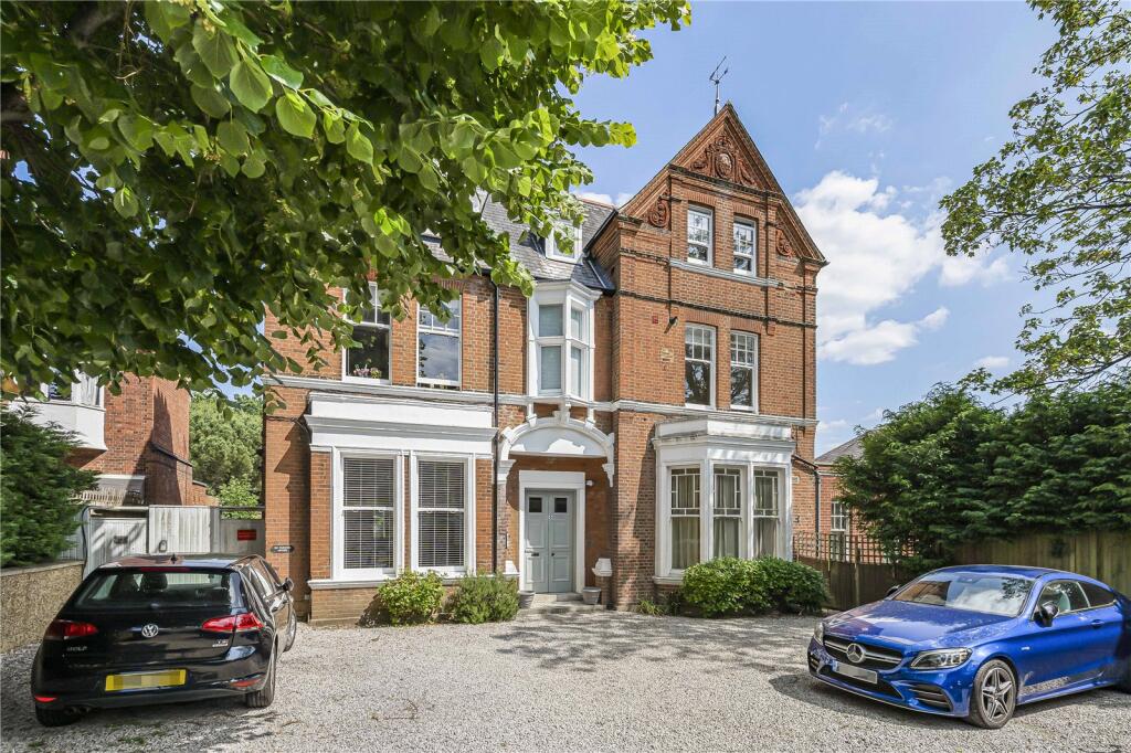Main image of property: Park Hill, London, W5