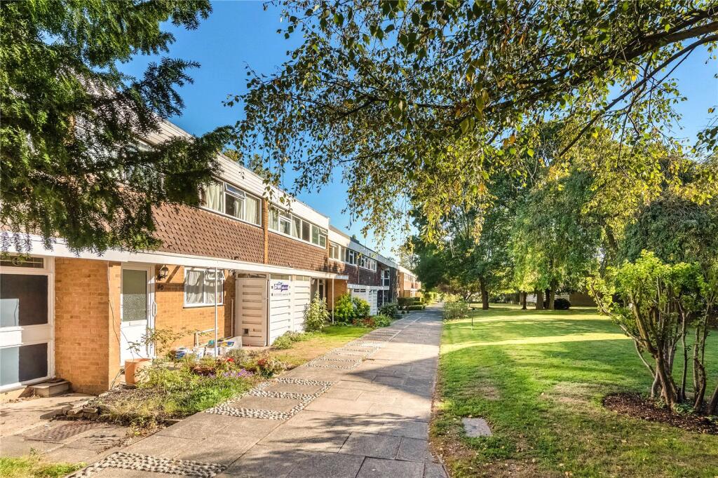 Main image of property: The Knoll, London, W13