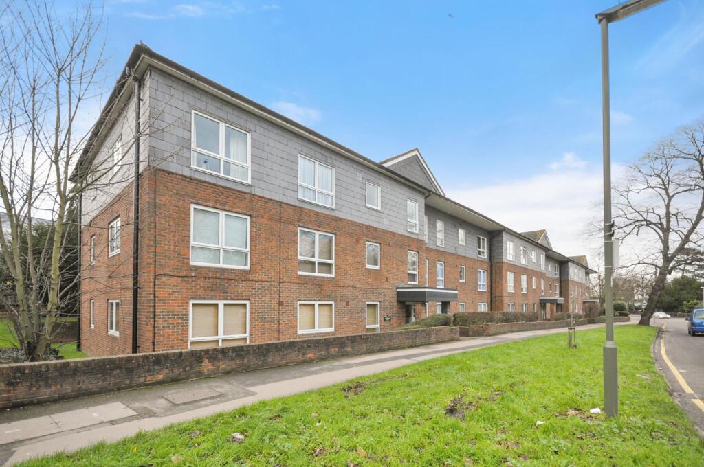 Main image of property: The Avenue, Worcester Park