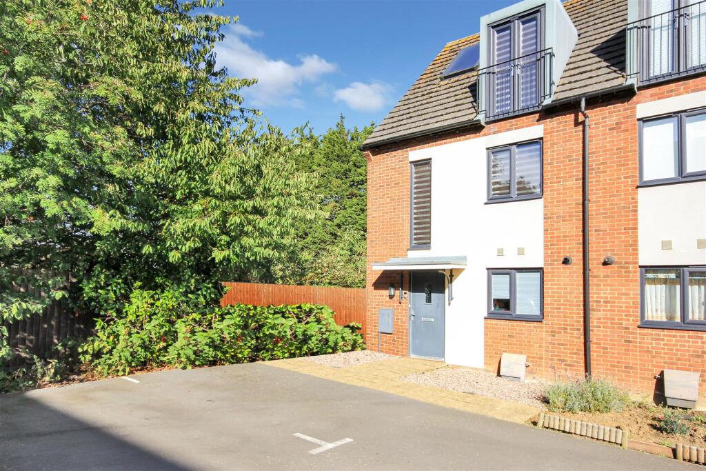 Main image of property: Neptune Road, Wellingborough