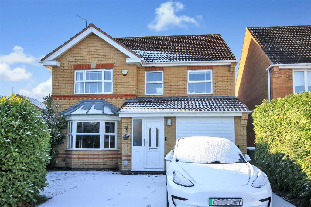 Main image of property: Charlbury Close, Wellingborough