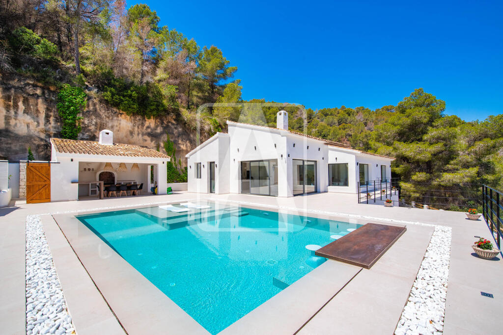 Main image of property: Valencia, Alicante, Benissa Coastal