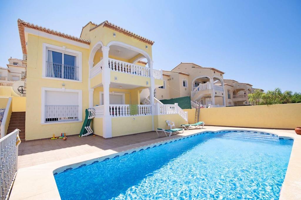 5 bedroom town house for sale in Valencia, Alicante, Calpe, Spain