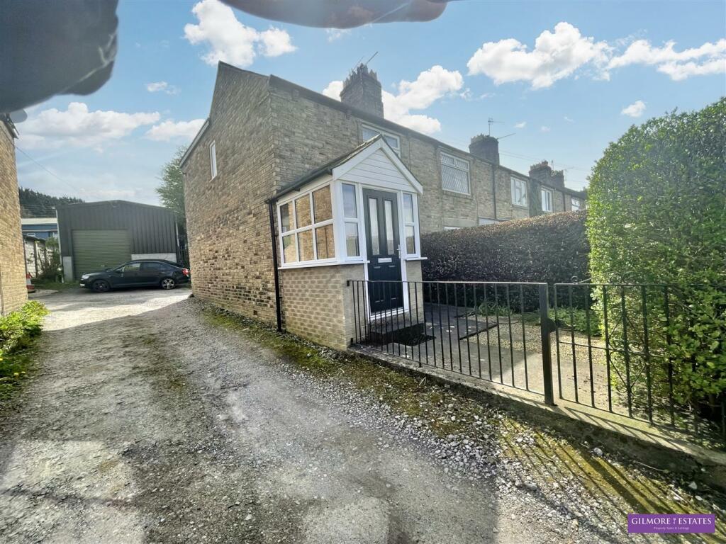 2 bedroom end of terrace house for sale in Branch Terrace, Stocksfield
