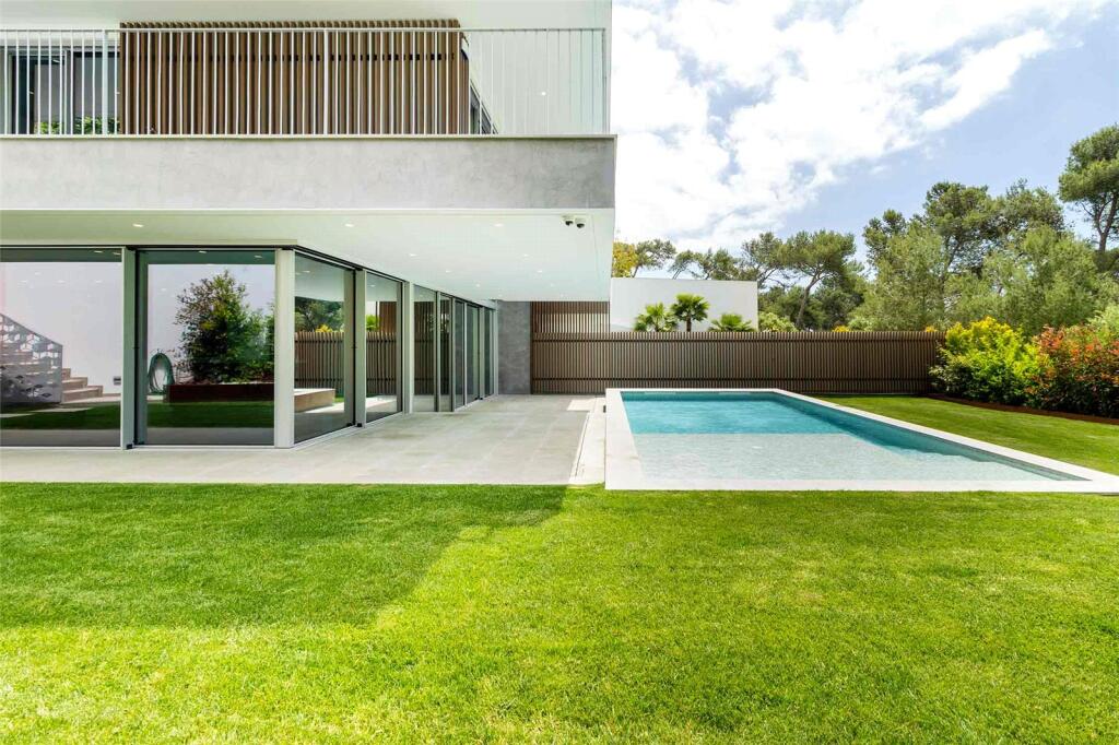 Main image of property: Bairro Do Rosário, Cascais, Cascais, Portugal, 2750