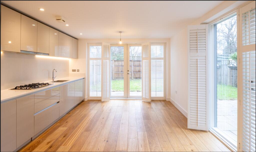 Additional property image - Brook End Close, Trumpington, CAMBRIDGE