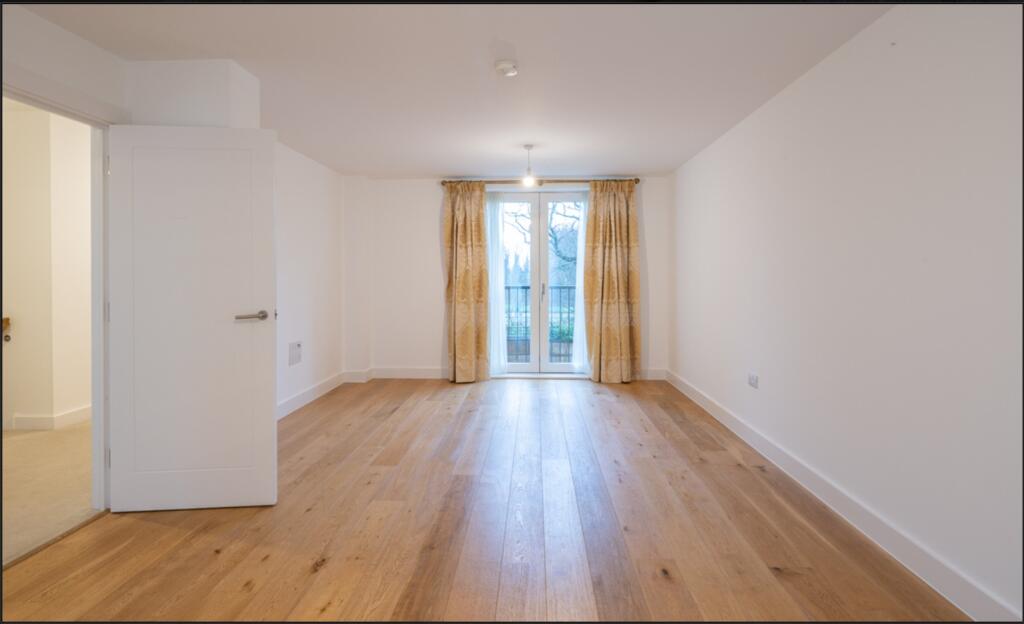 Additional property image - Brook End Close, Trumpington, CAMBRIDGE