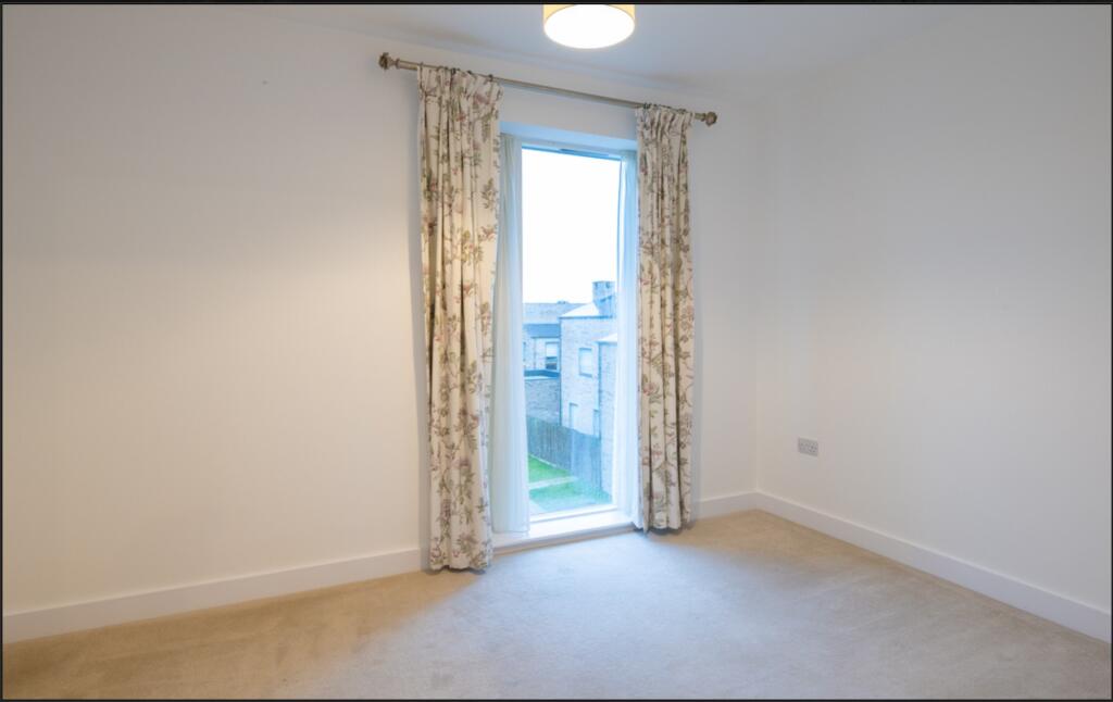 Additional property image - Brook End Close, Trumpington, CAMBRIDGE