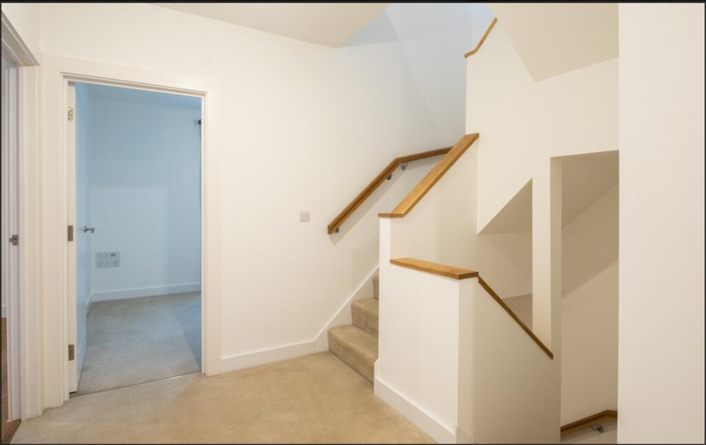 Additional property image - Brook End Close, Trumpington, CAMBRIDGE
