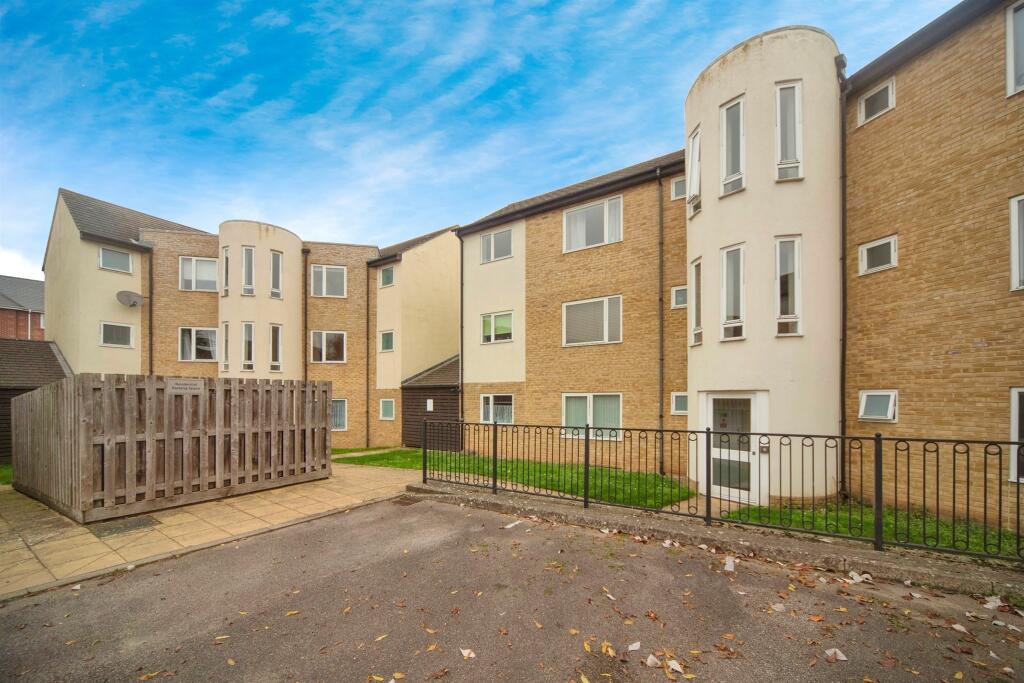 Additional property image - Skeaping Close, Newmarket