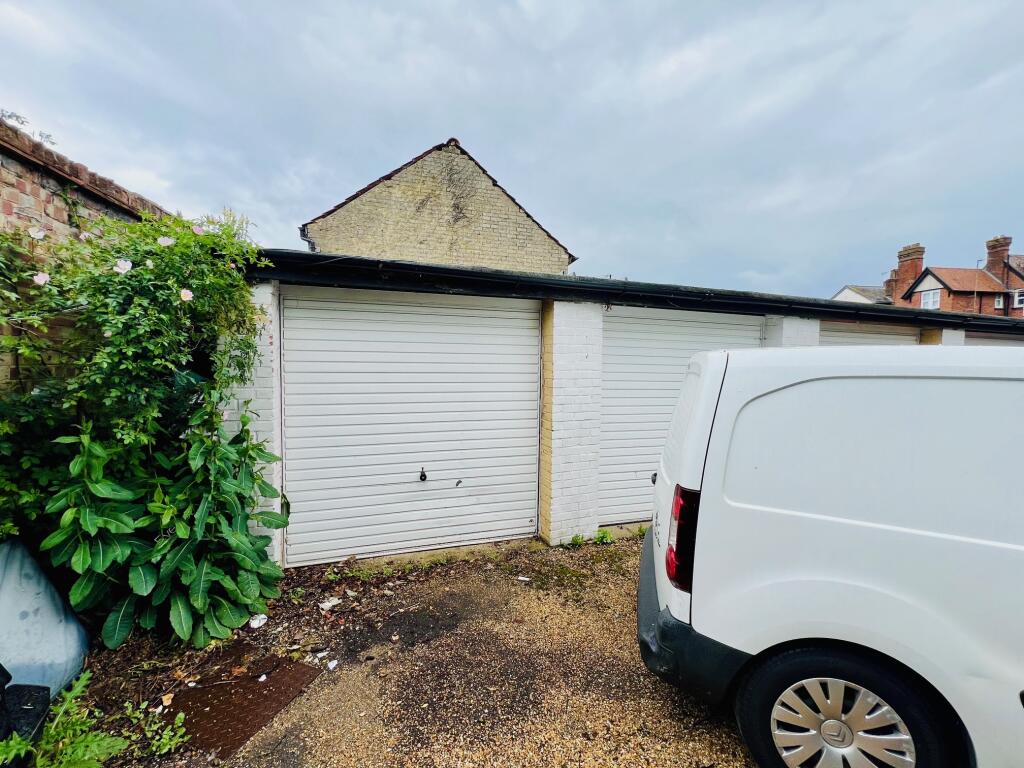 Additional property image - High Street, Newmarket
