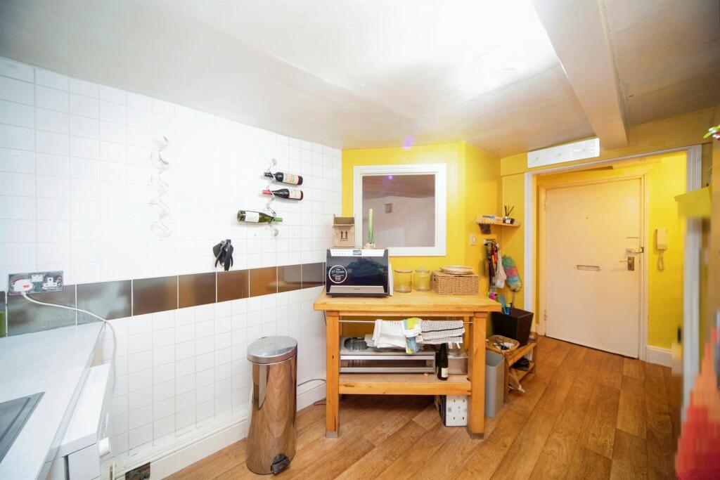 Additional property image - High Street, Newmarket