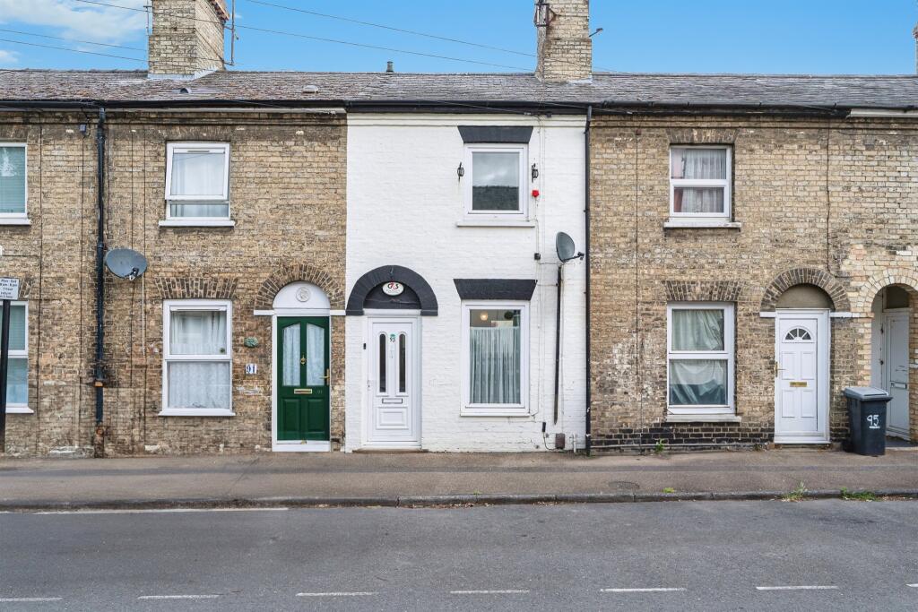 2 bedroom terraced house