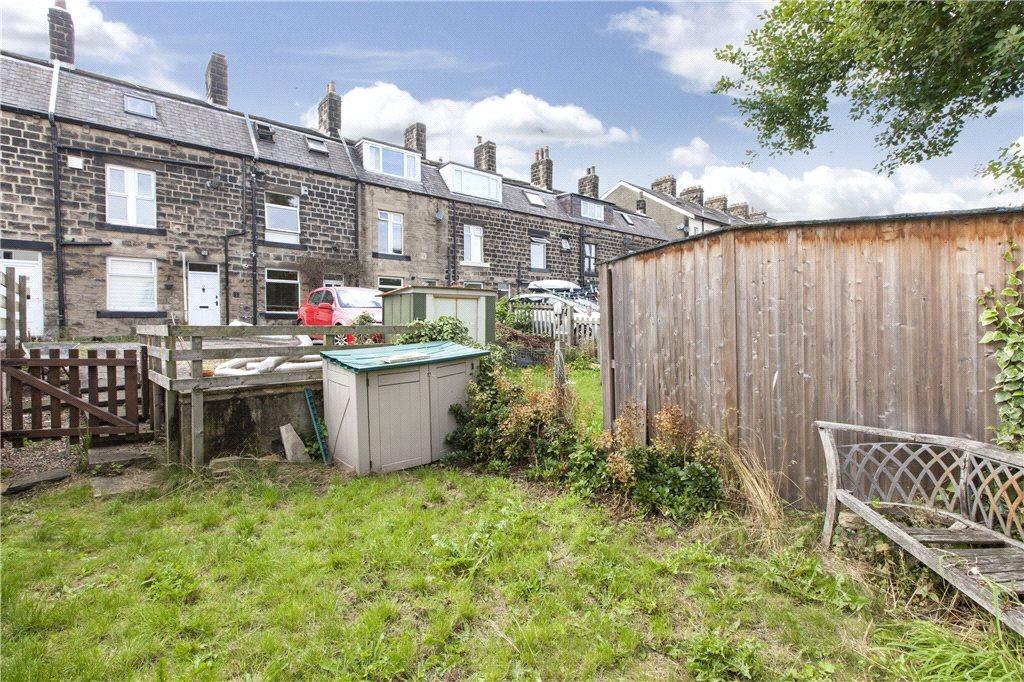 3 bedroom terraced house for rent in Victoria Road, Guiseley, Leeds, West Yorkshire, LS20